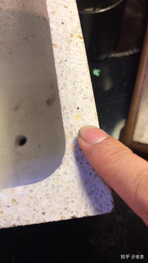 这近试做了些小件水泥制品,下一步想尝试一米左右的大件,欢迎有兴趣的